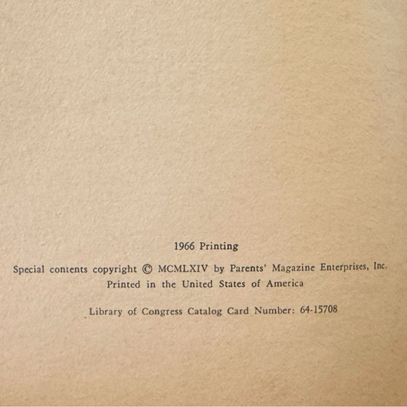 VINTAGE 1966 ‘Classics to Grow On’ Set of 4 Books - Robin Hood, Dickens, & More - Picture 7 of 13